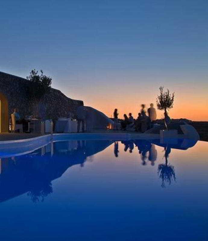 Carpe Diem Santorini 5* Pyrgos Kallistis